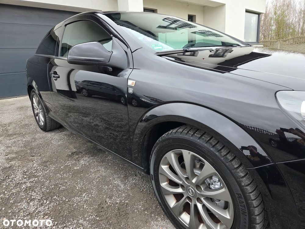 Opel Astra 1.6 Edition 111 Jahre - 18