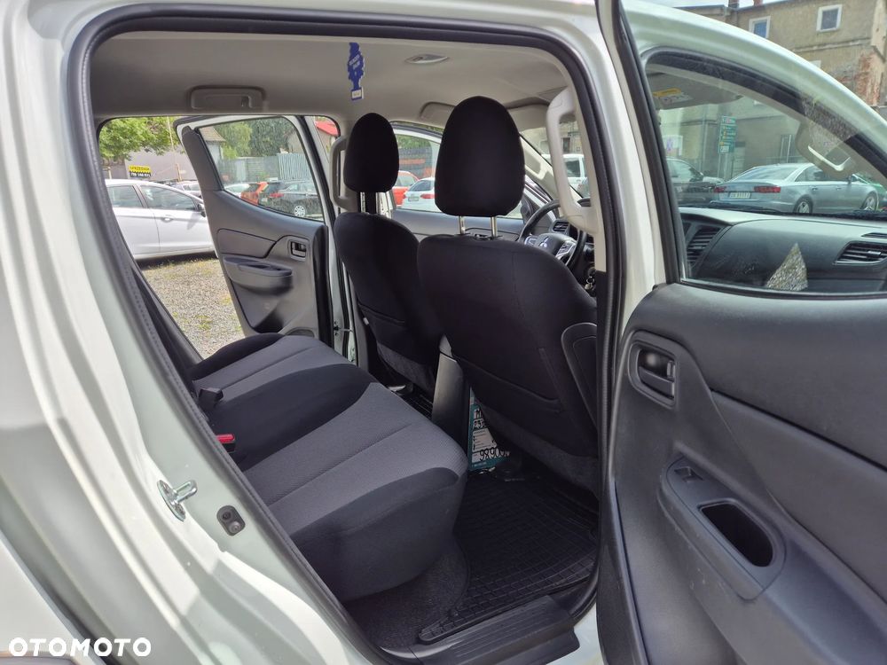 Mitsubishi L200 Pick Up 4x4 S&S Autm Double Cab Plus - 21