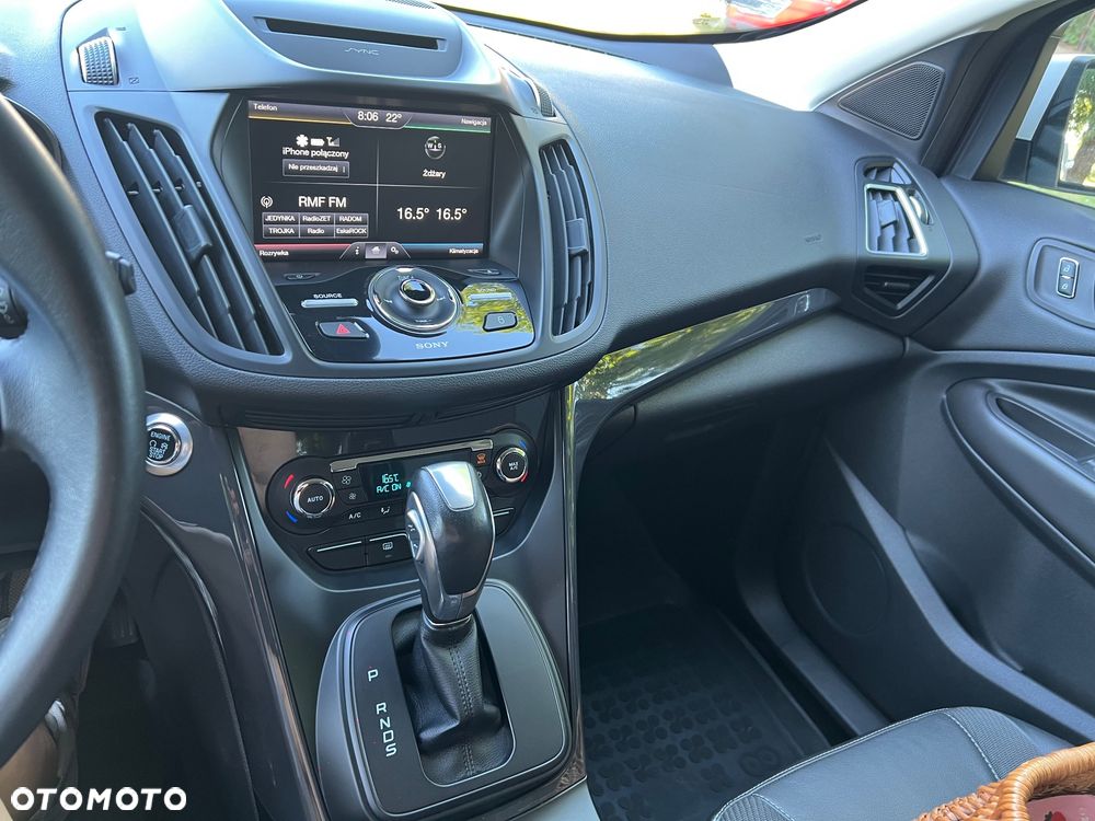 Ford Kuga - 11