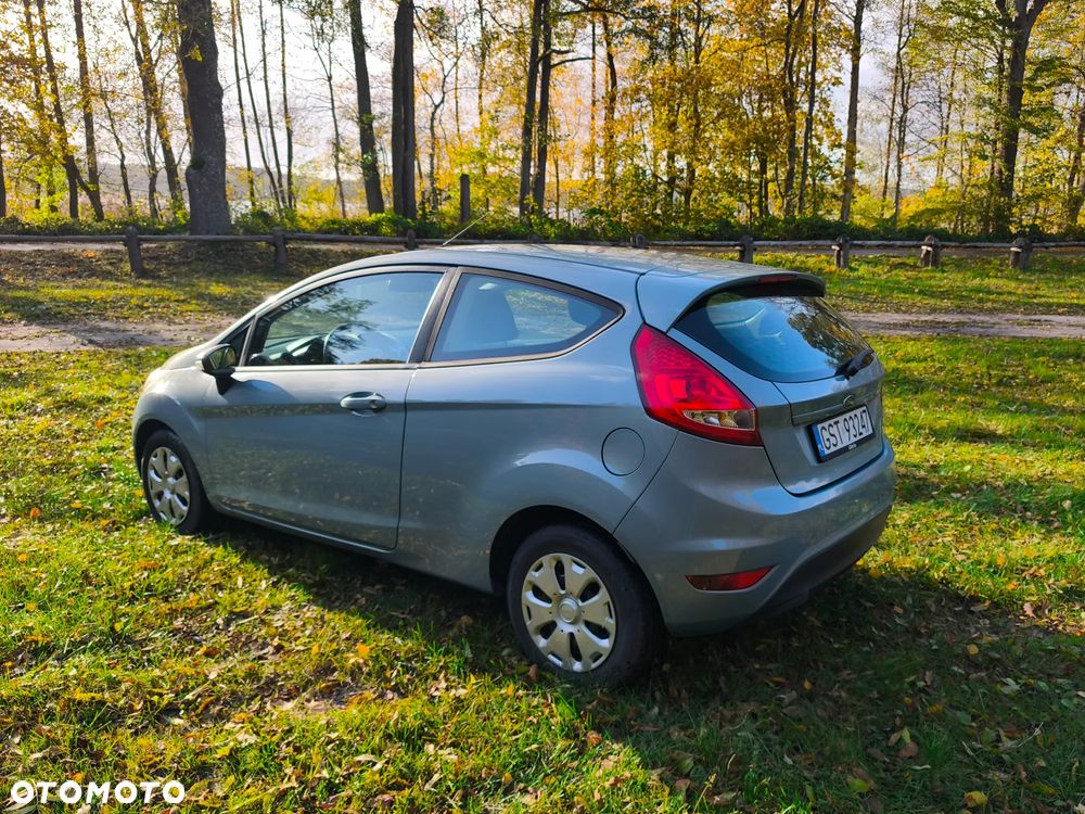 Ford Fiesta 2008 photo 3