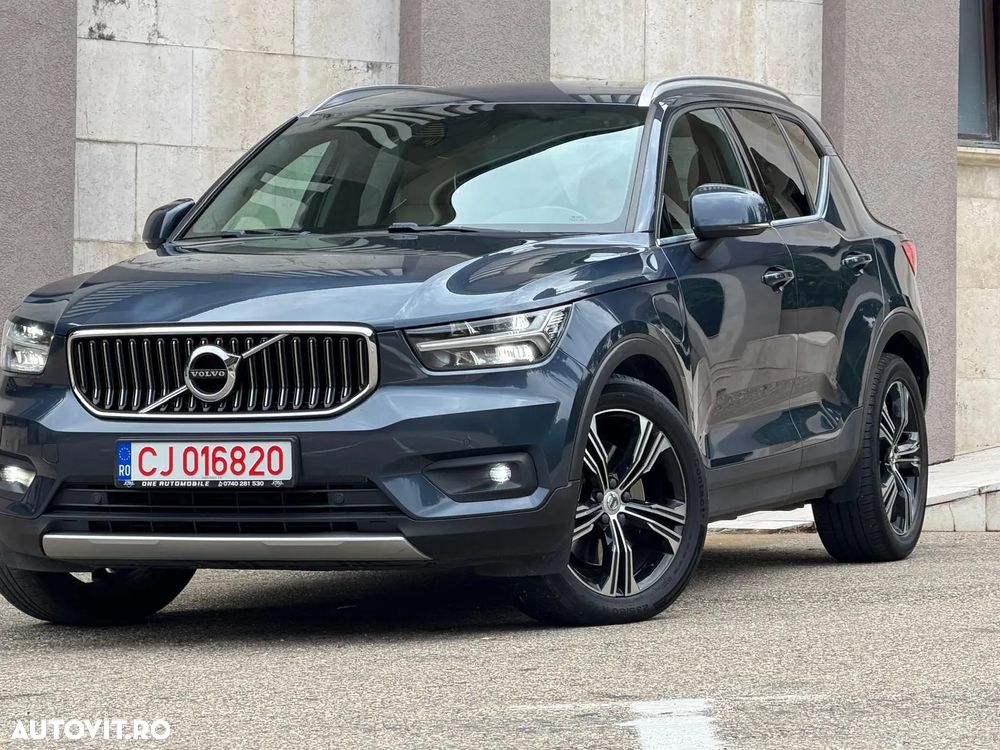 Volvo XC 40 - 25