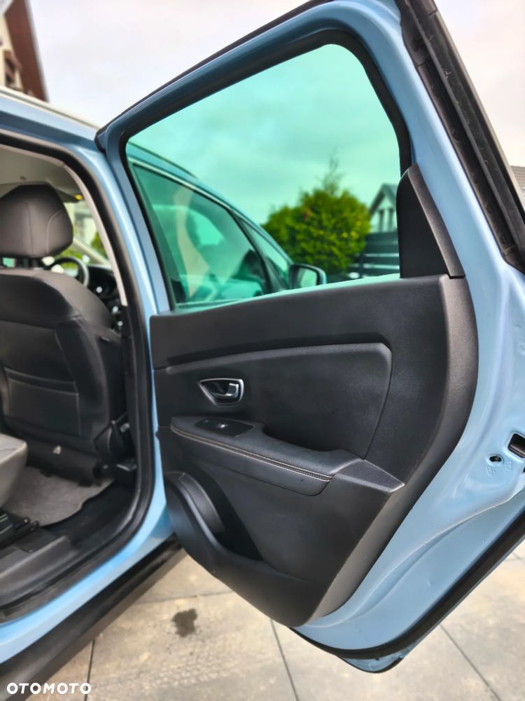 Renault Grand Scenic - 14