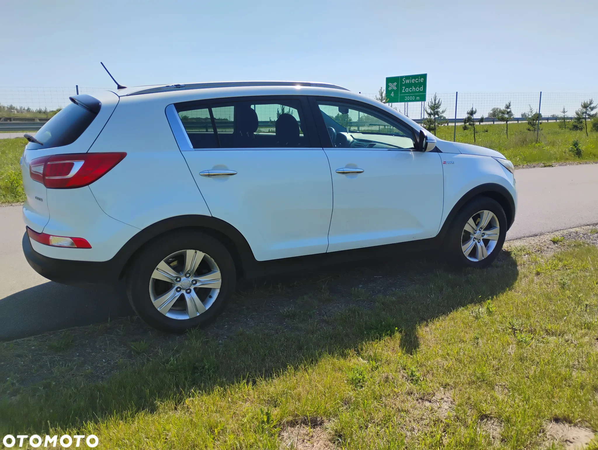 Kia Sportage 2.0 CRDI 4WD Automatik Dream-Team Edition - 3