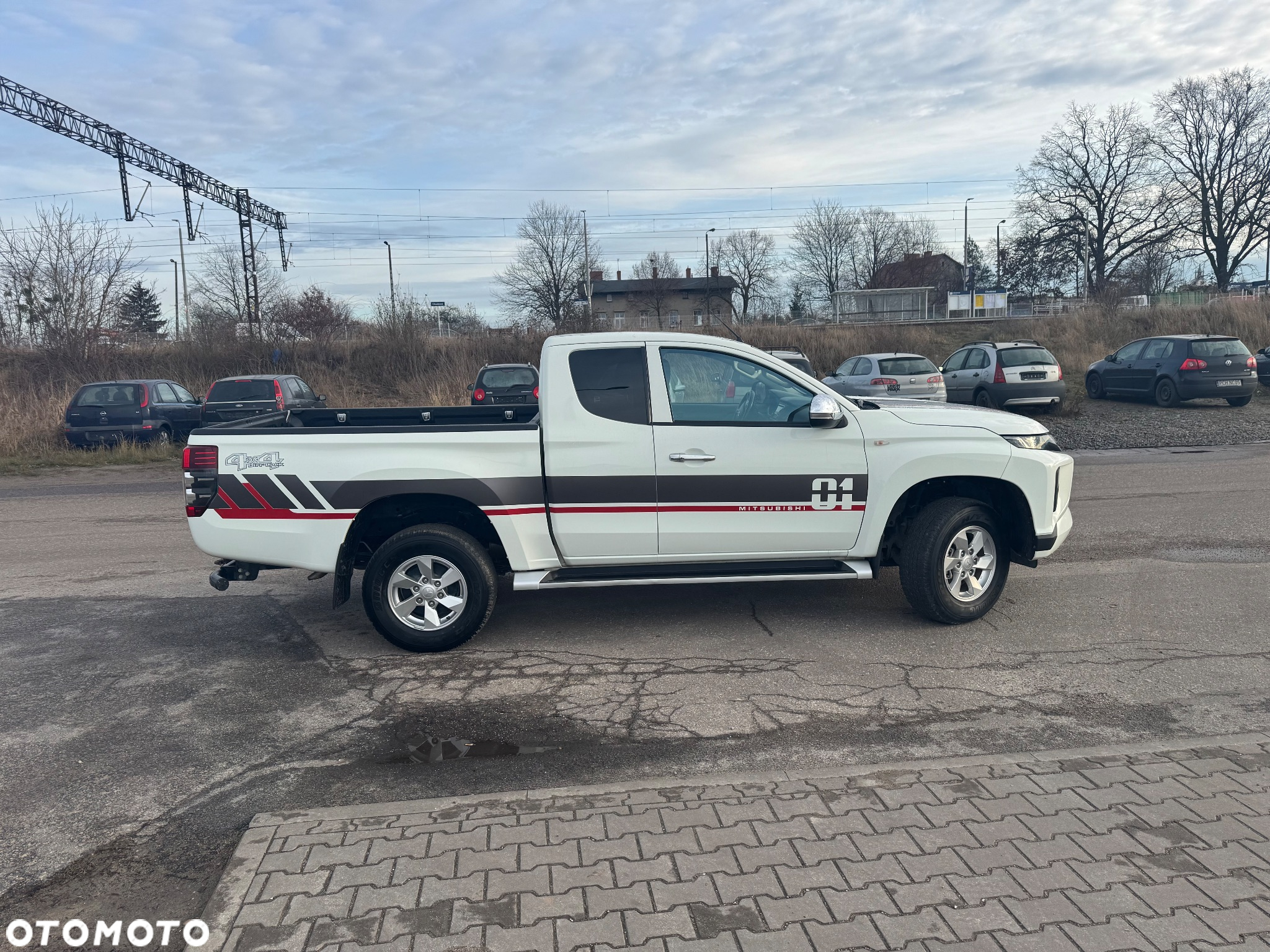 Mitsubishi L200 2.2 d DC Invite - 16