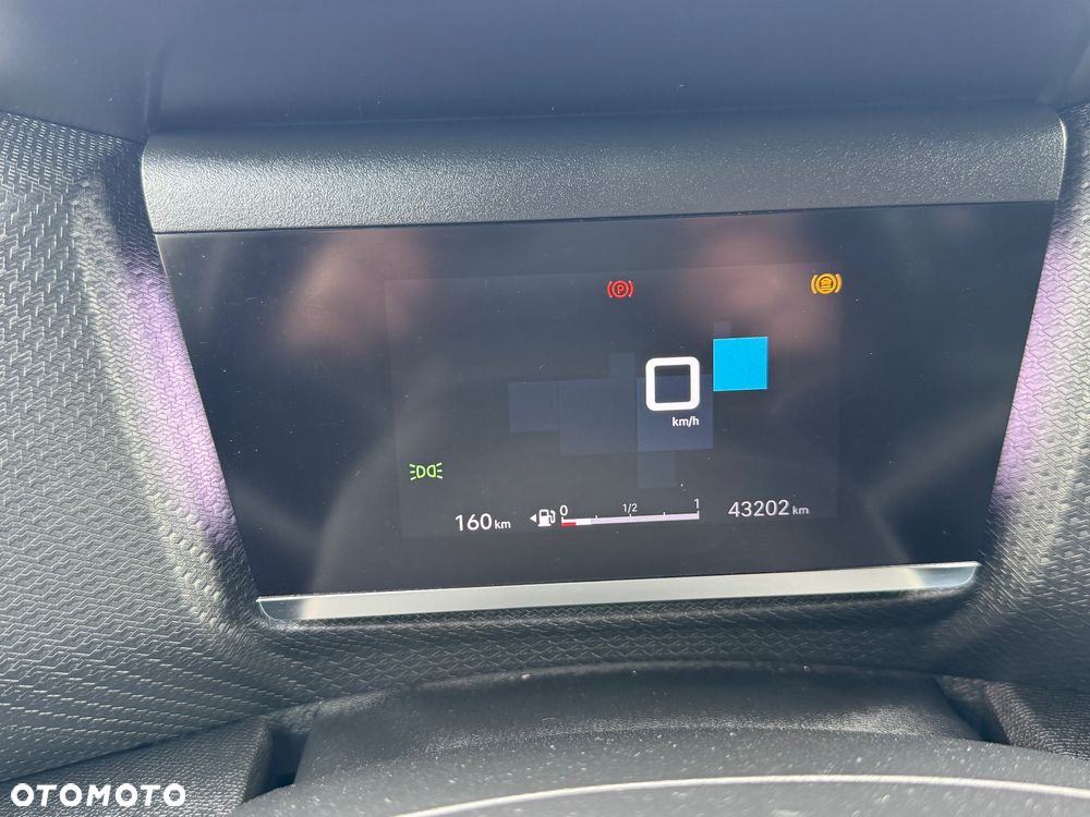 Citroën C4 PureTech 130 Stop&Start SHINE - 24