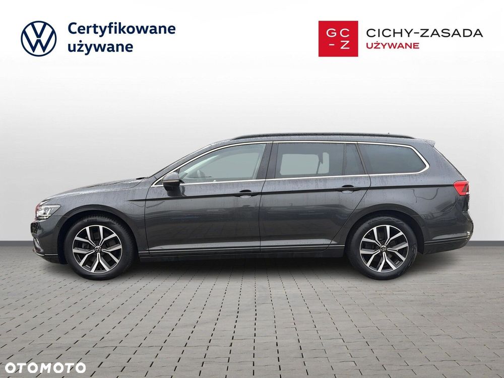 Volkswagen Passat - 2