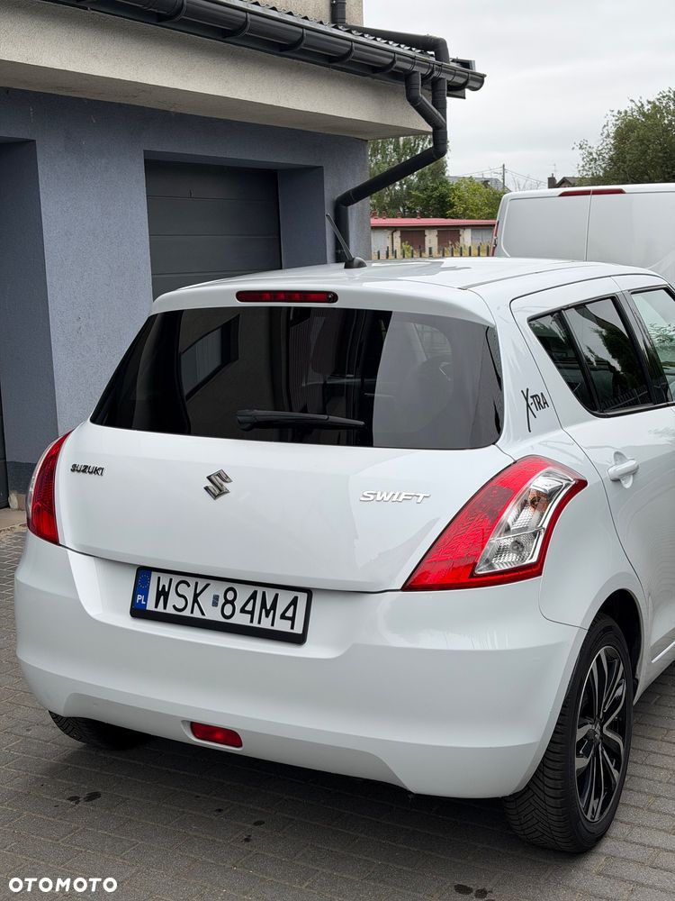 Suzuki Swift - 4