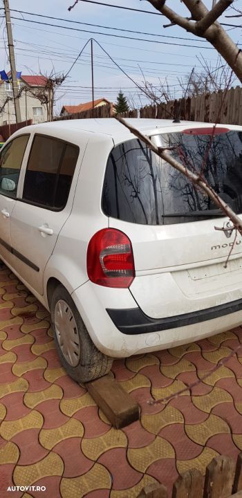 Dezmembrari  Renault MODUS (F/JP0)  2004  > 0000 1.5 dCi 75 Motorina - 4