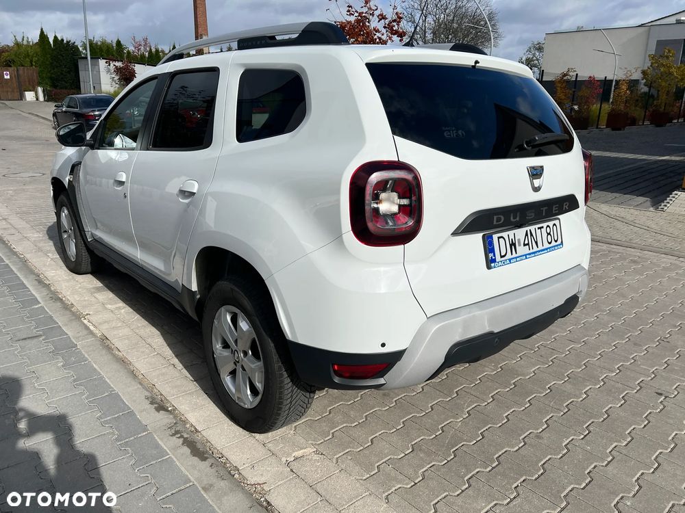 Dacia Duster 1.6 SCe Comfort - 4