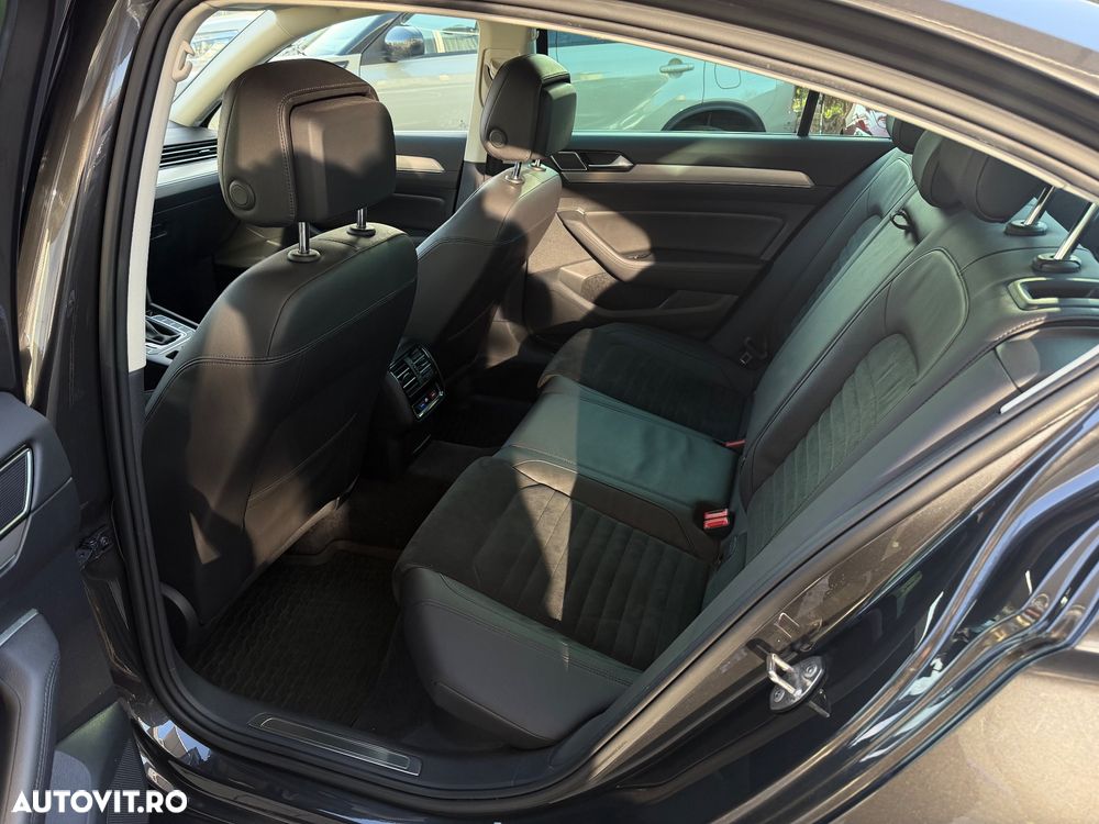 Volkswagen Passat 2.0 TDI SCR DSG Highline - 15
