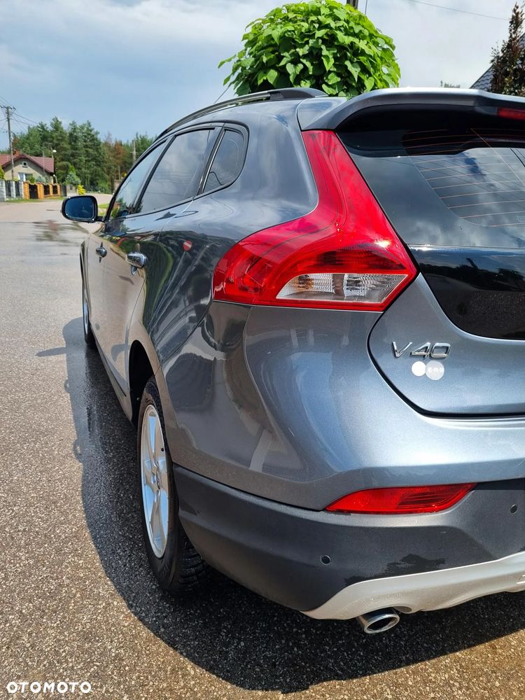 Volvo V40 D3 - 8