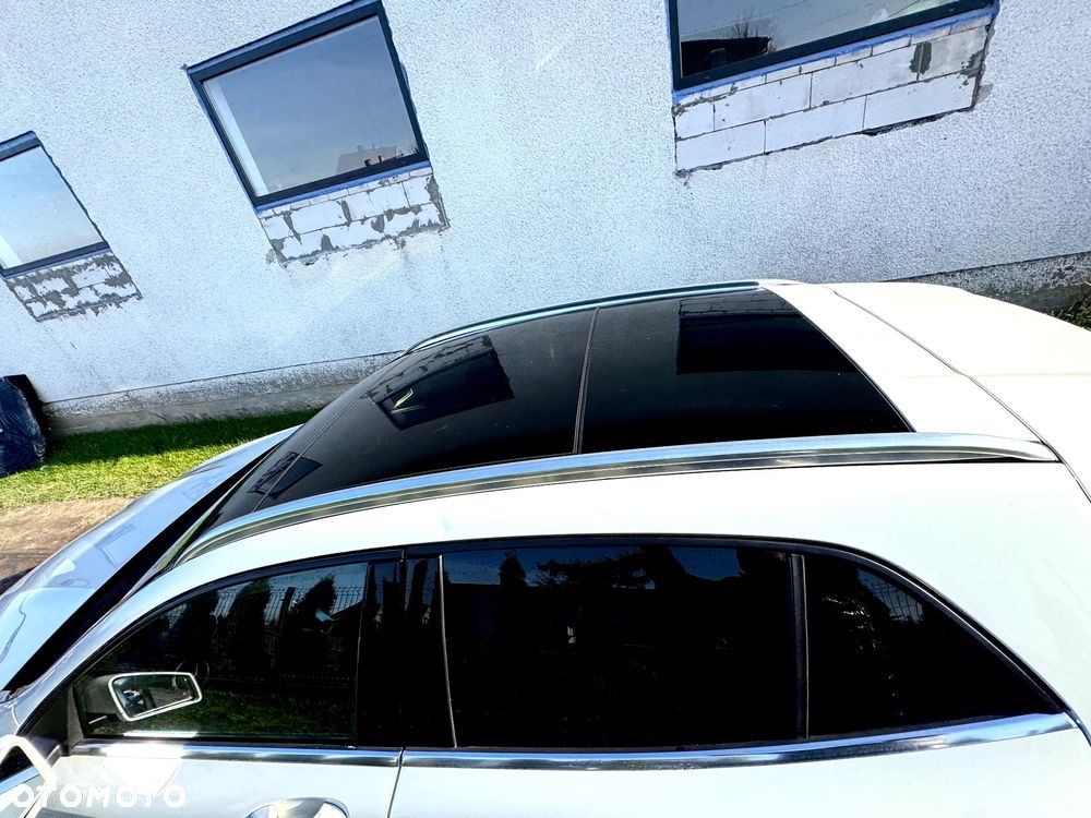 Mercedes-Benz GLA 250 4Matic 7G-DCT - 26