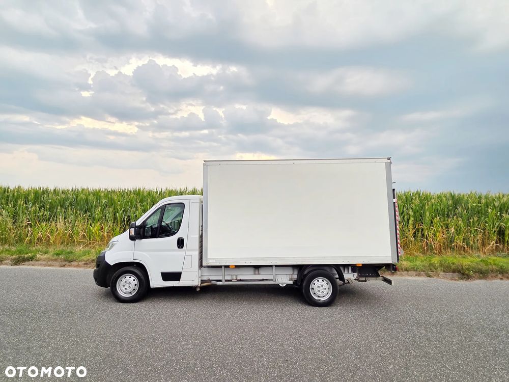 Fiat DUCATO 2.3 MultiJet 130 PS 2019 KONTENER WIDNA DHOLLANDIA MOŻLIWY KREDYT LEASING - 3