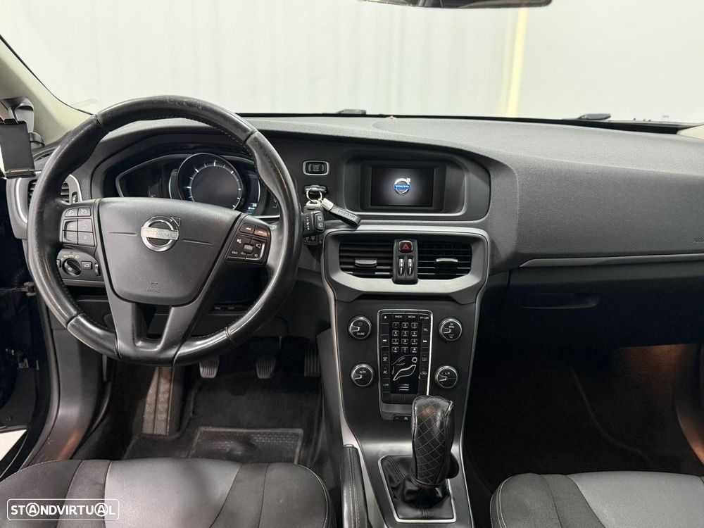 Volvo V40 1.6 D2 Eco Momentum - 8