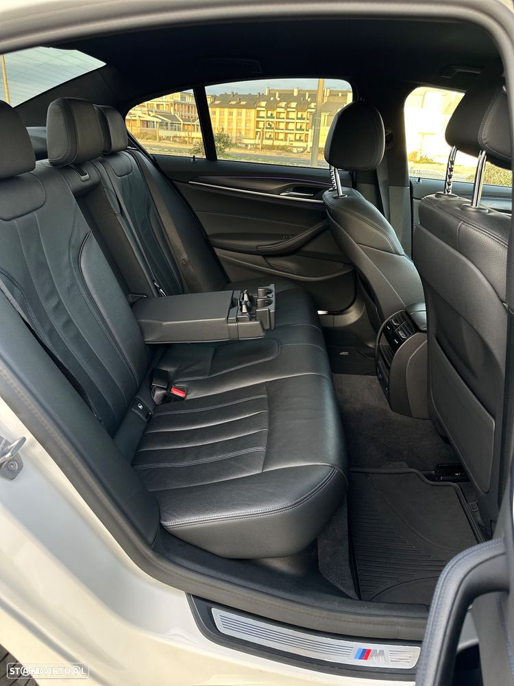 BMW 530 e Pack Desportivo M - 22