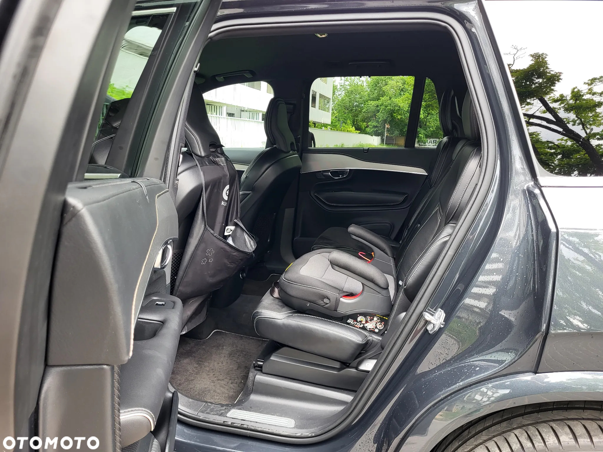 Volvo XC 90 D5 SCR AWD R-Design 7os - 22