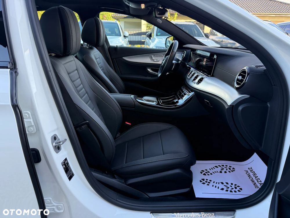 Mercedes-Benz Klasa E 220 d 9G-TRONIC AMG Line - 33