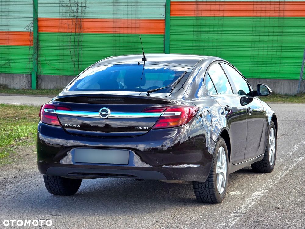 Opel Insignia 1.6 T Edition S&S - 11