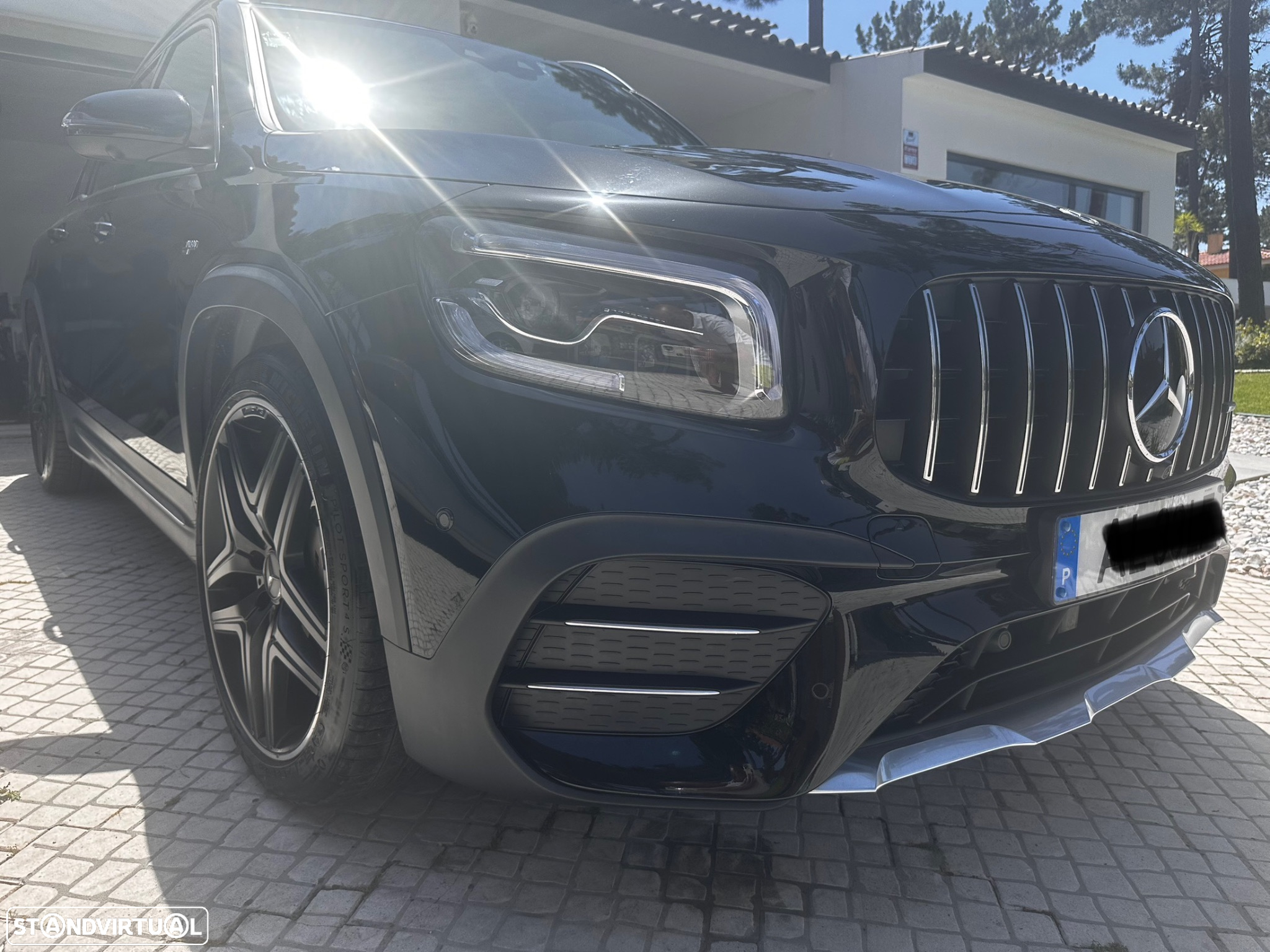 Mercedes-Benz GLB 35 AMG 4Matic - 2