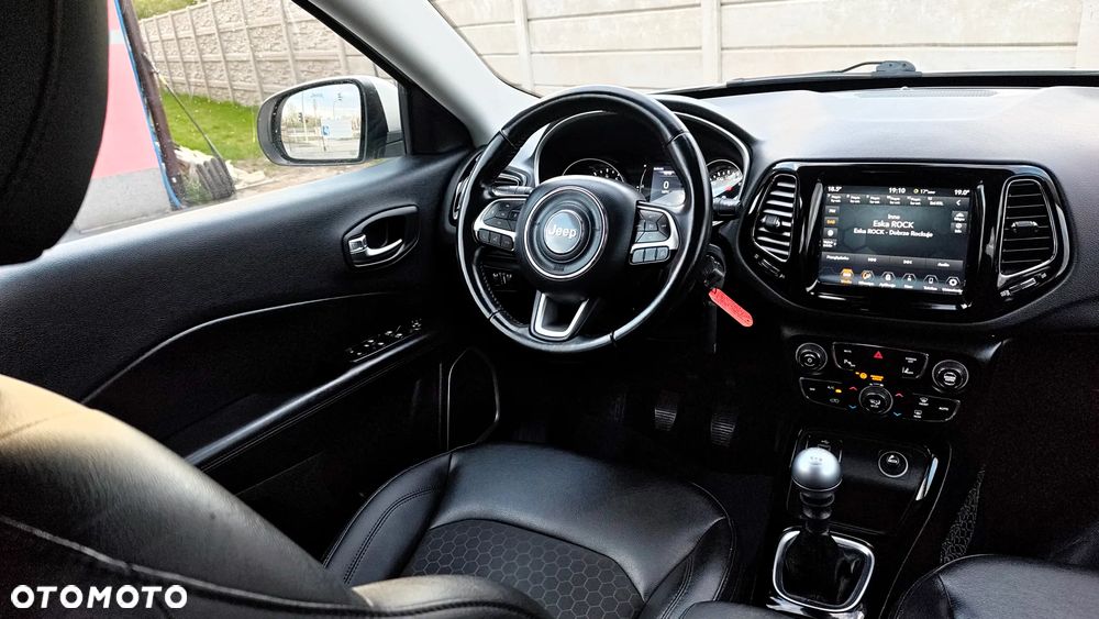 Jeep Compass 1.4 MultiAir Limited - 27