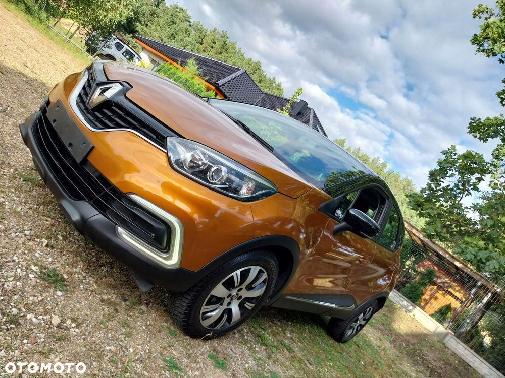 Renault Captur (ENERGY) TCe 90 LIFE - 2