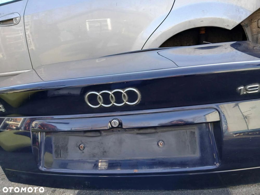 Audi A4 B5 Sedan Klapa Bagażnika - 2