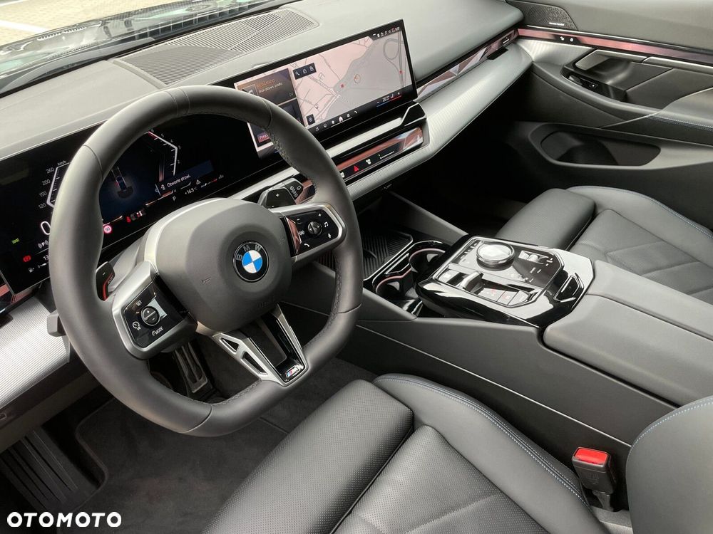 BMW Seria 5 520d xDrive mHEV M Sport - 6