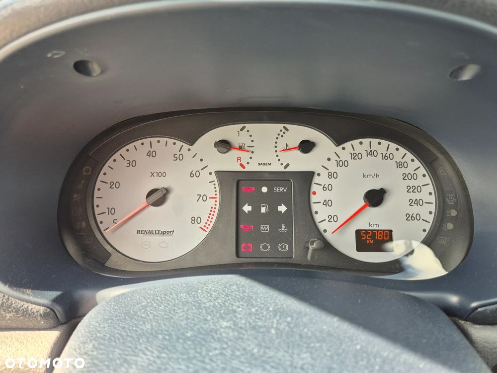 Renault Clio 2.0 16V Sport - 19