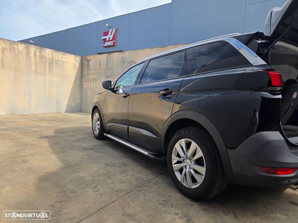 Peugeot 5008 - 29