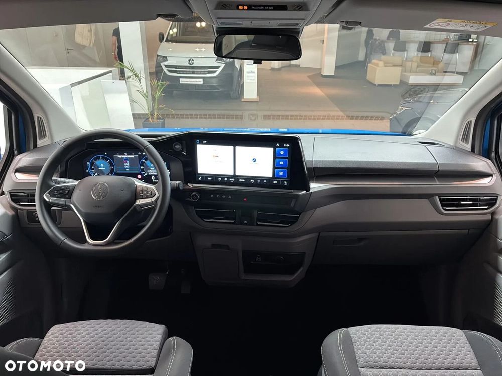 Volkswagen Caravelle - 18