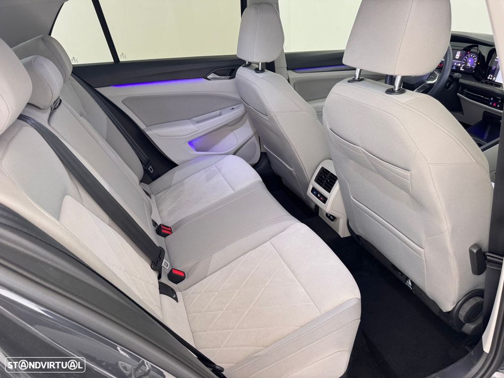VW Golf - 23