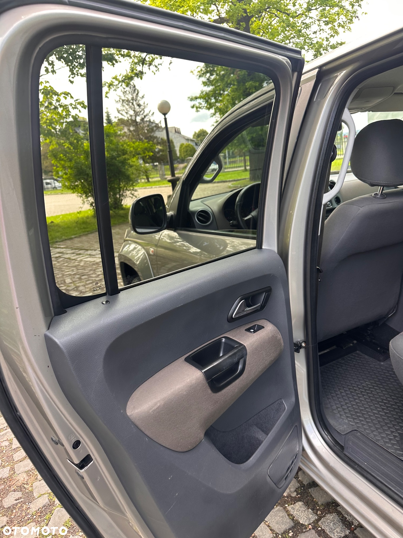 Volkswagen Amarok DC 2.0 BiTDI 4Mot Trendline - 23