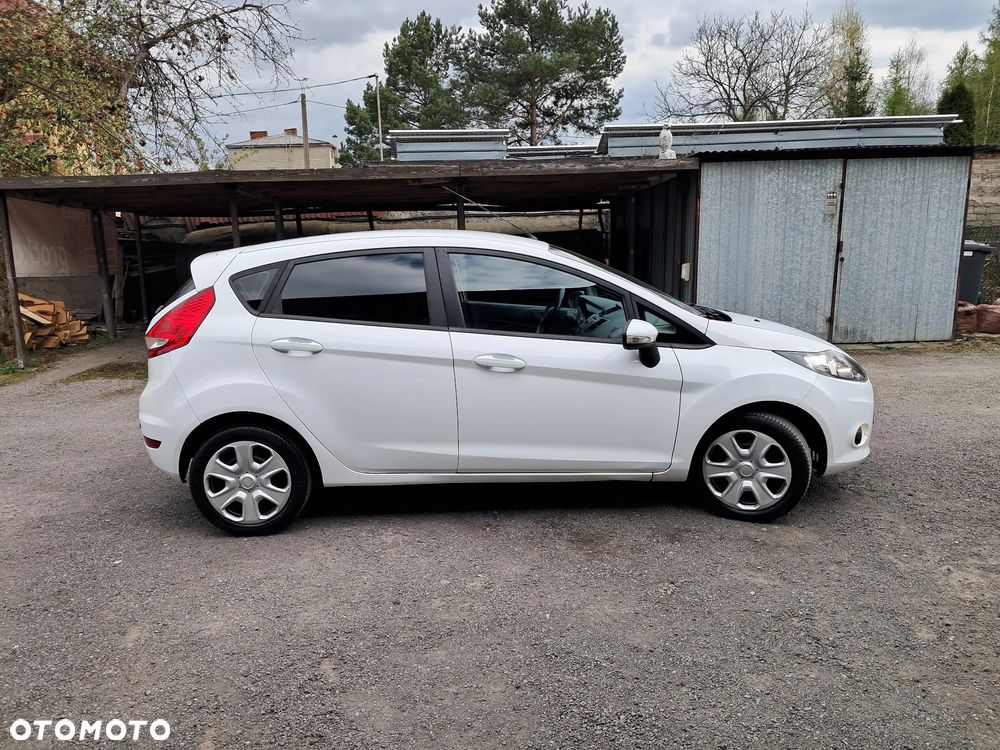 Ford Fiesta 1.25 Champions Edition - 5