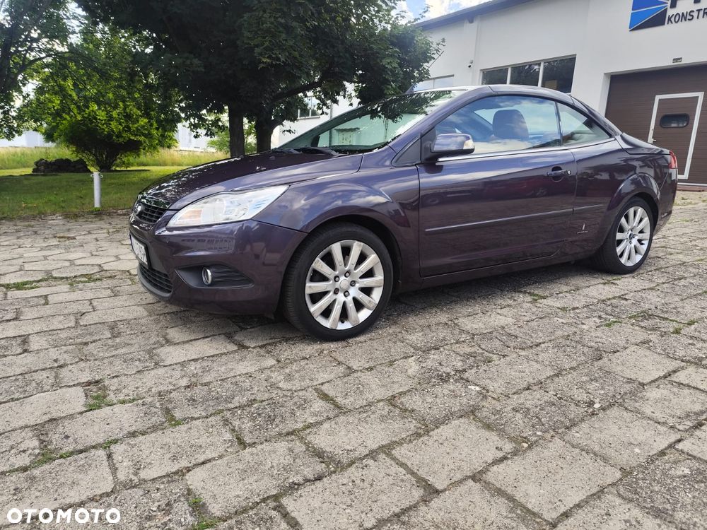 Ford Focus 2.0 16V Titanium - 11