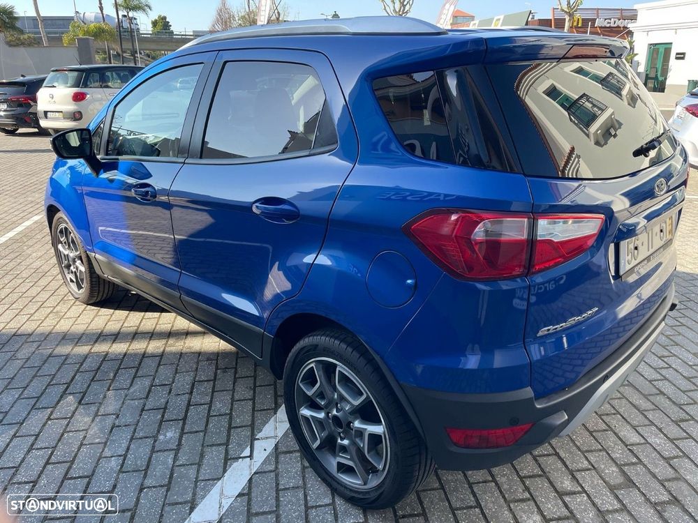 Ford EcoSport 1.0 EcoBoost Titanium - 9