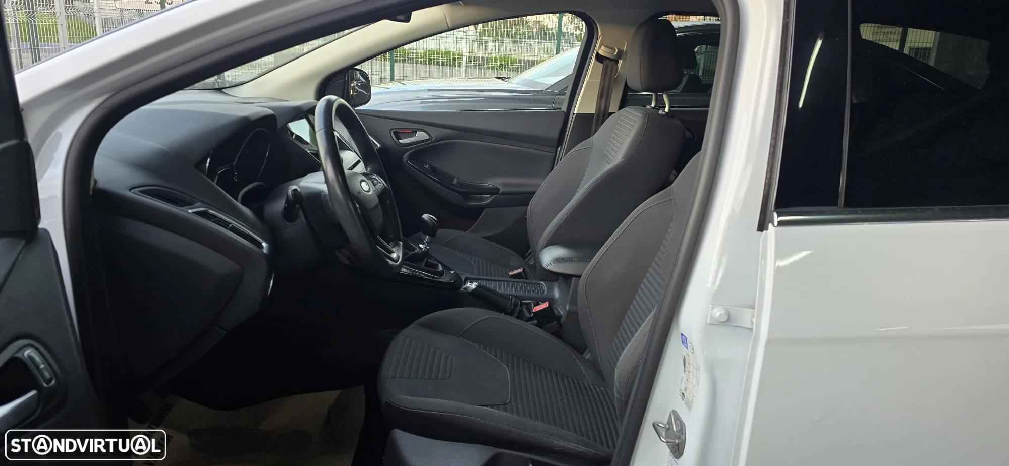 Ford Focus SW 1.5 TDCi Titanium - 9