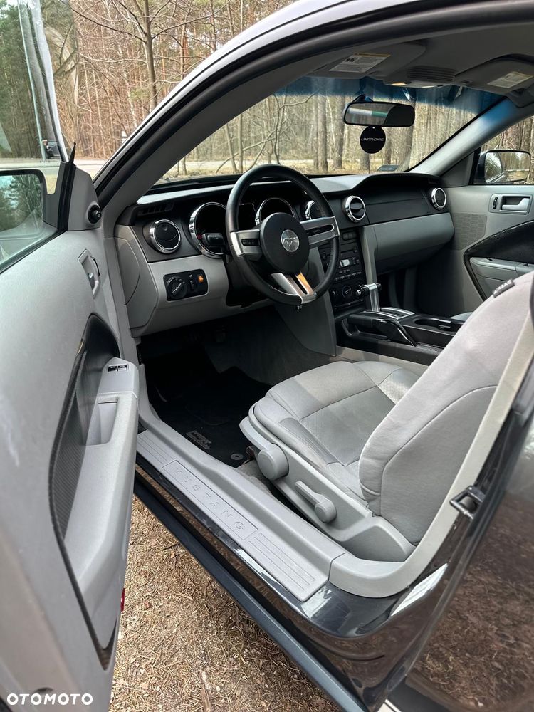 Ford Mustang 4.0 V6 - 12