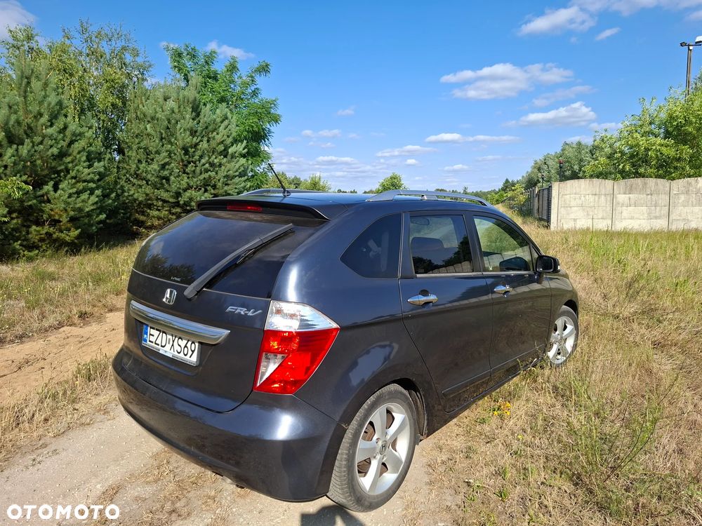 Honda FR-V 2.0 Comfort - 2