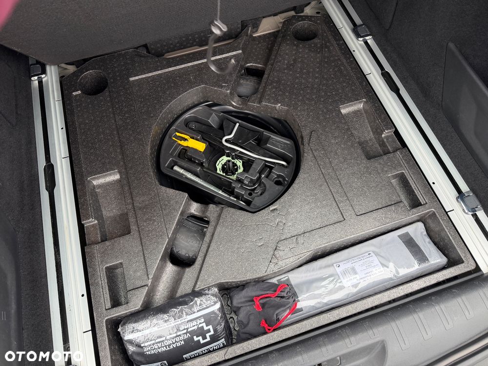 Peugeot 308 BlueHDi 120 Stop & Start Allure - 28