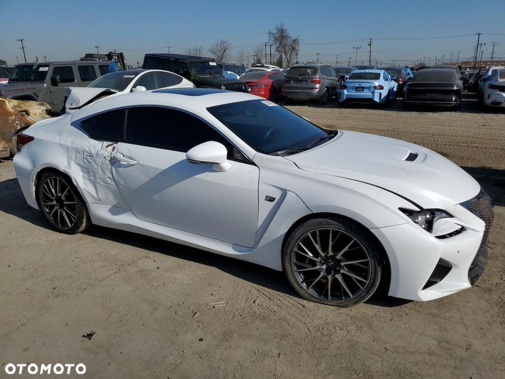 Lexus RC - 4