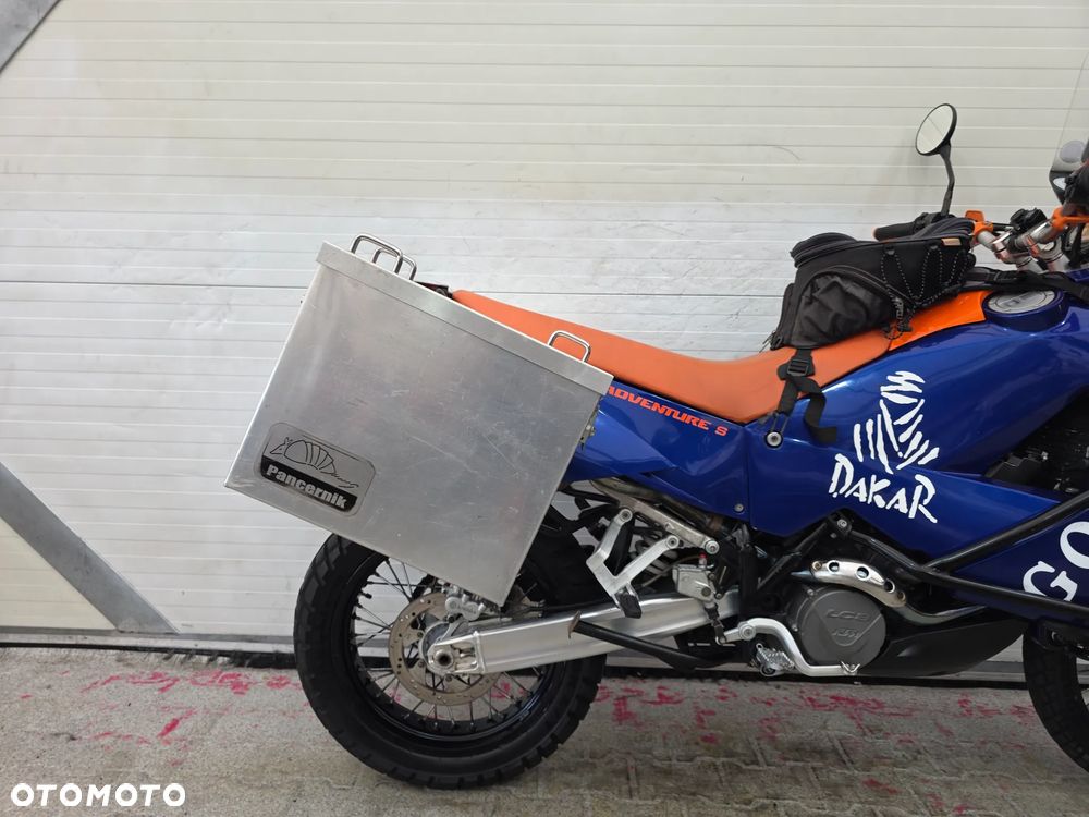 KTM Super Adventure - 13