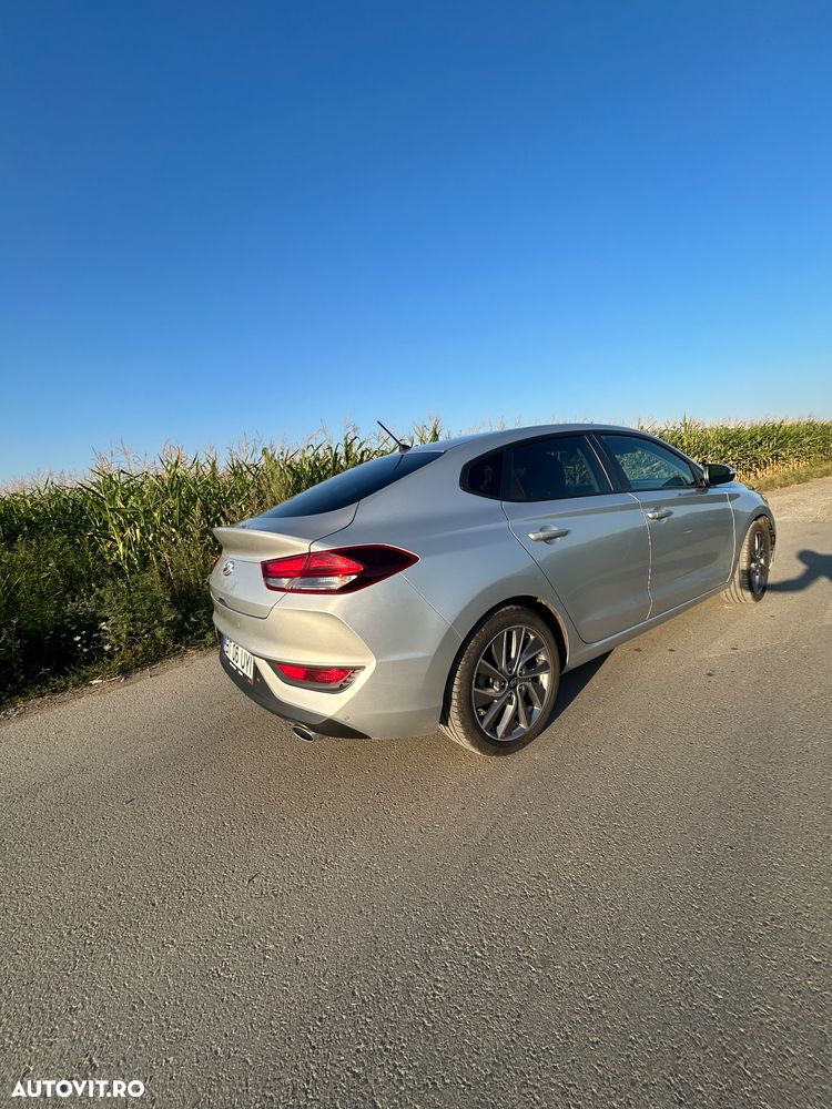 Hyundai i30 1.0 T-GDI 120CP 5DR Highway - 4
