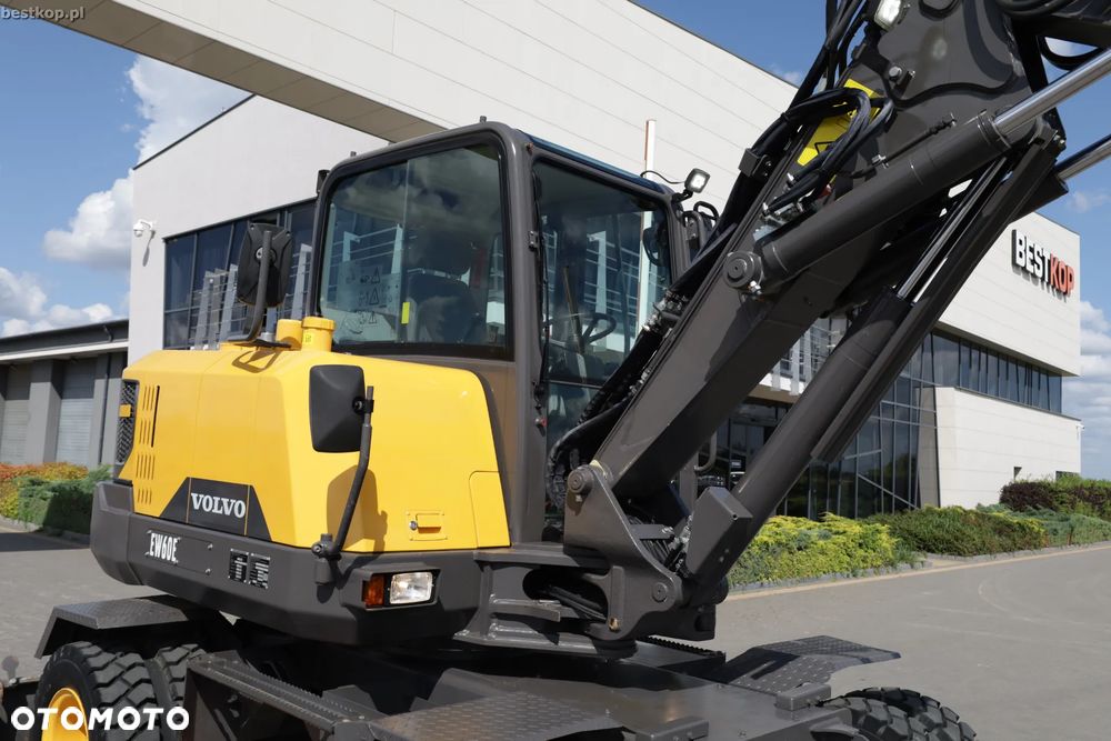 Volvo EW60E - 19