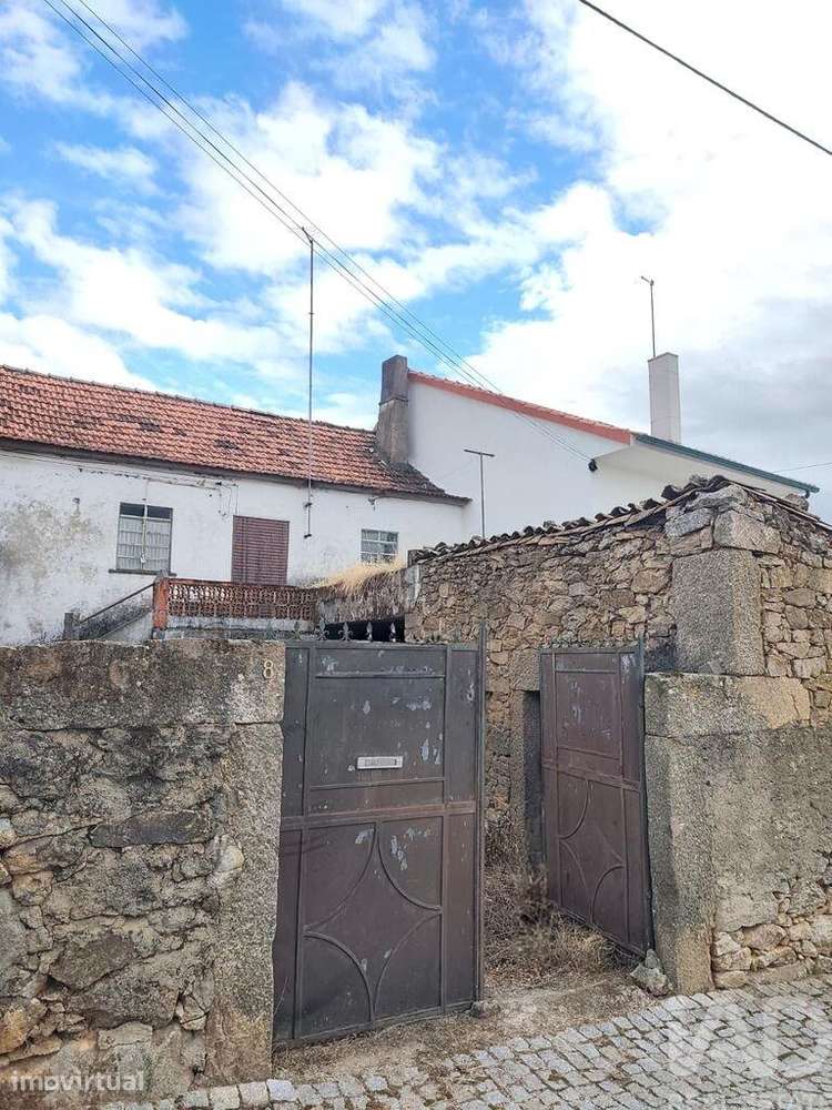 Casa de aldeia T2 em Aldeia Velha de 135,00 m2 - Grande imagem: 2/24