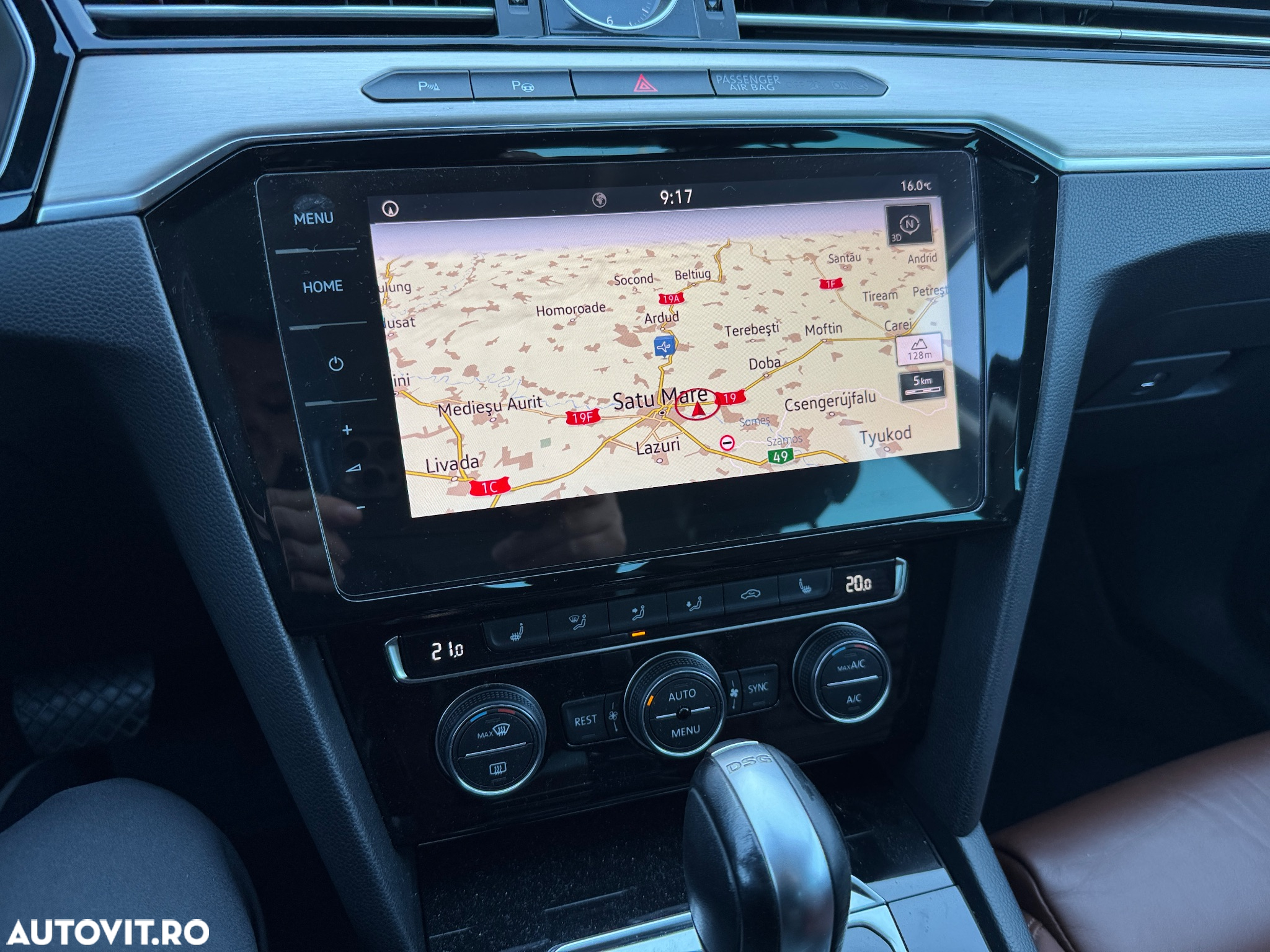 Volkswagen Passat 2.0 TDI DSG Highline - 25