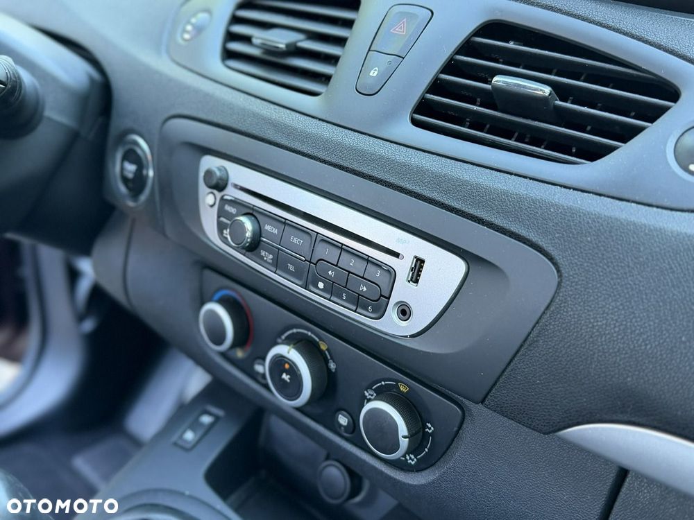 Renault Scenic - 17
