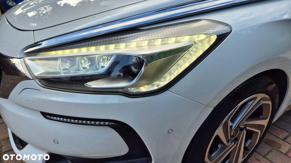 Citroën DS5 2.0 BlueHDi SportChic - 1