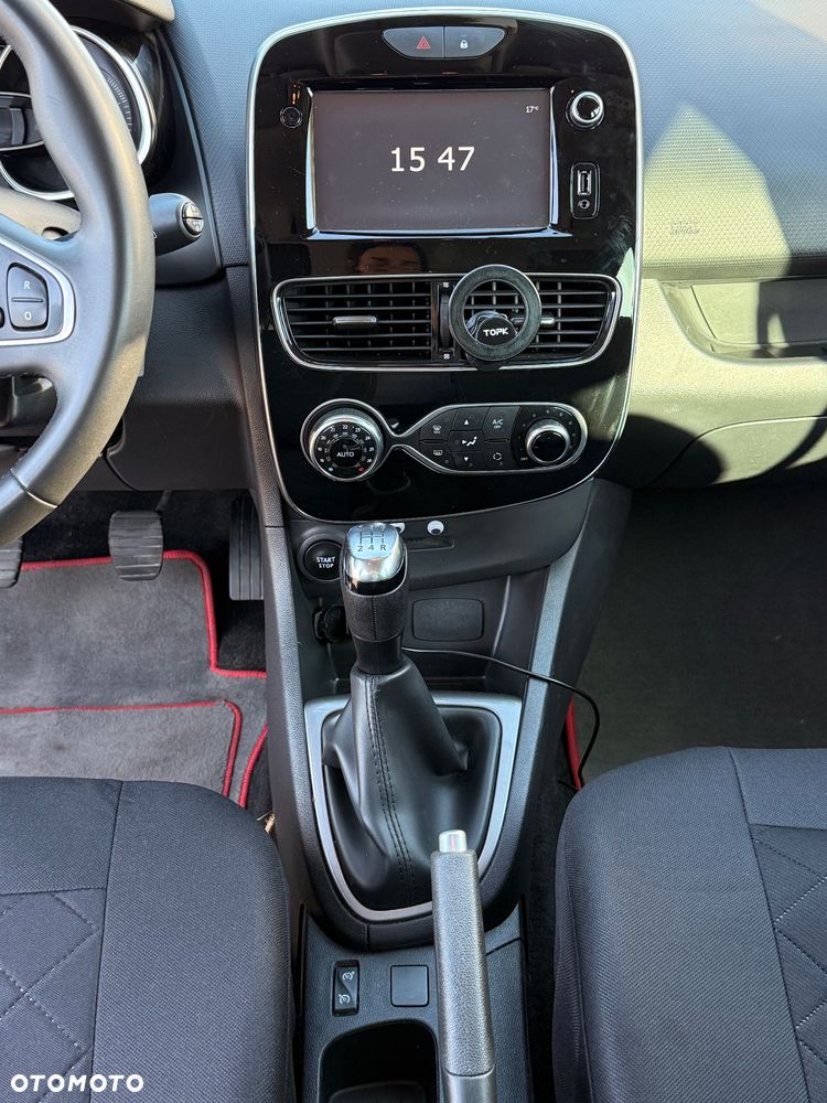 Renault Clio - 29