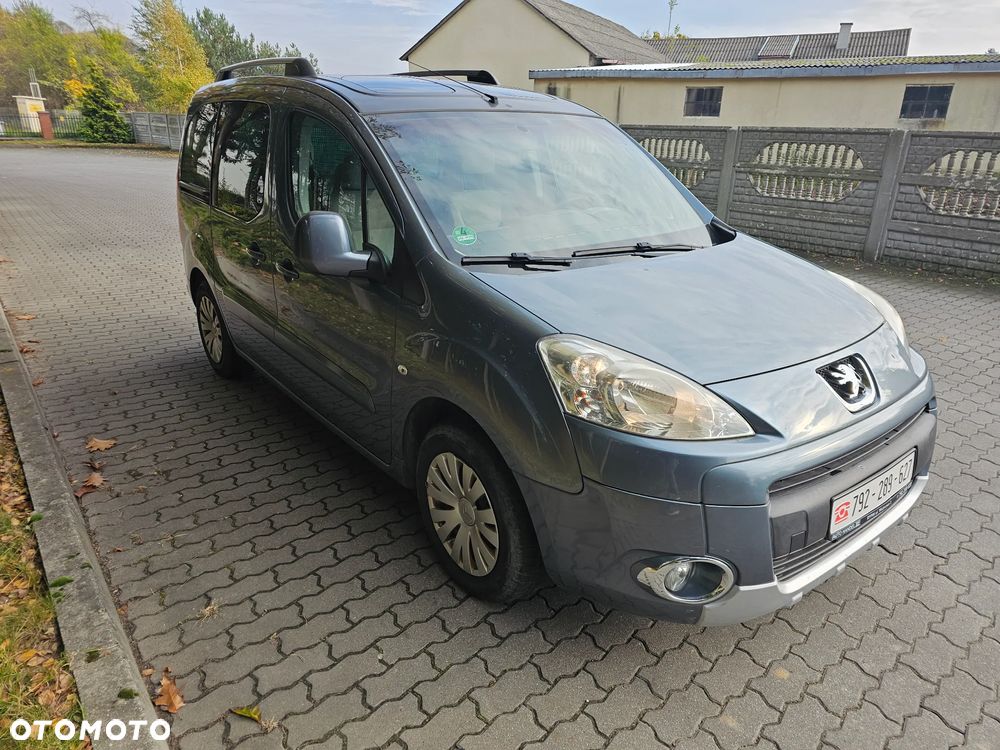 Peugeot Partner Tepee 110 Tendance mit Familien-Paket