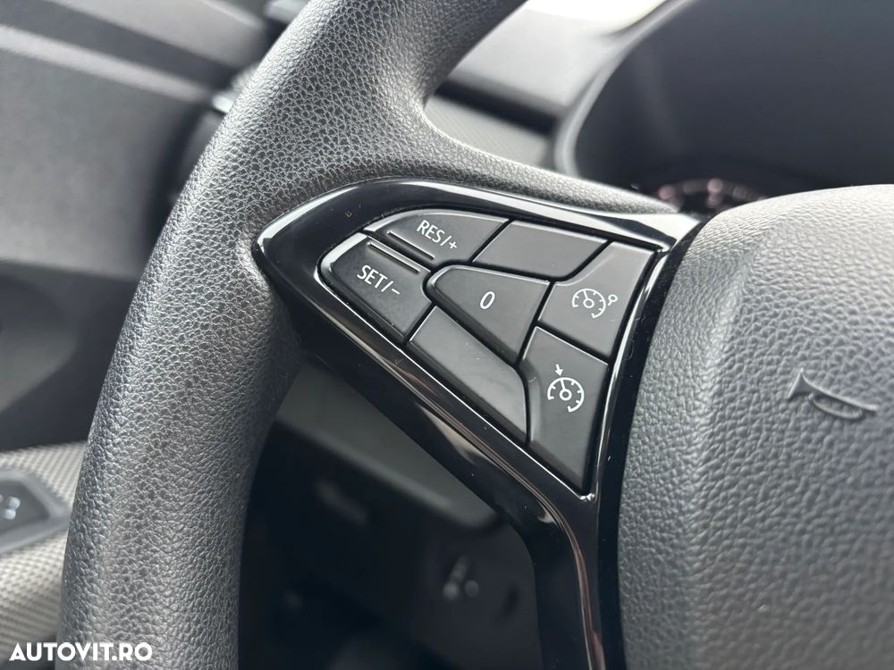 Dacia Logan TCe 90 MT6 Comfort - 16